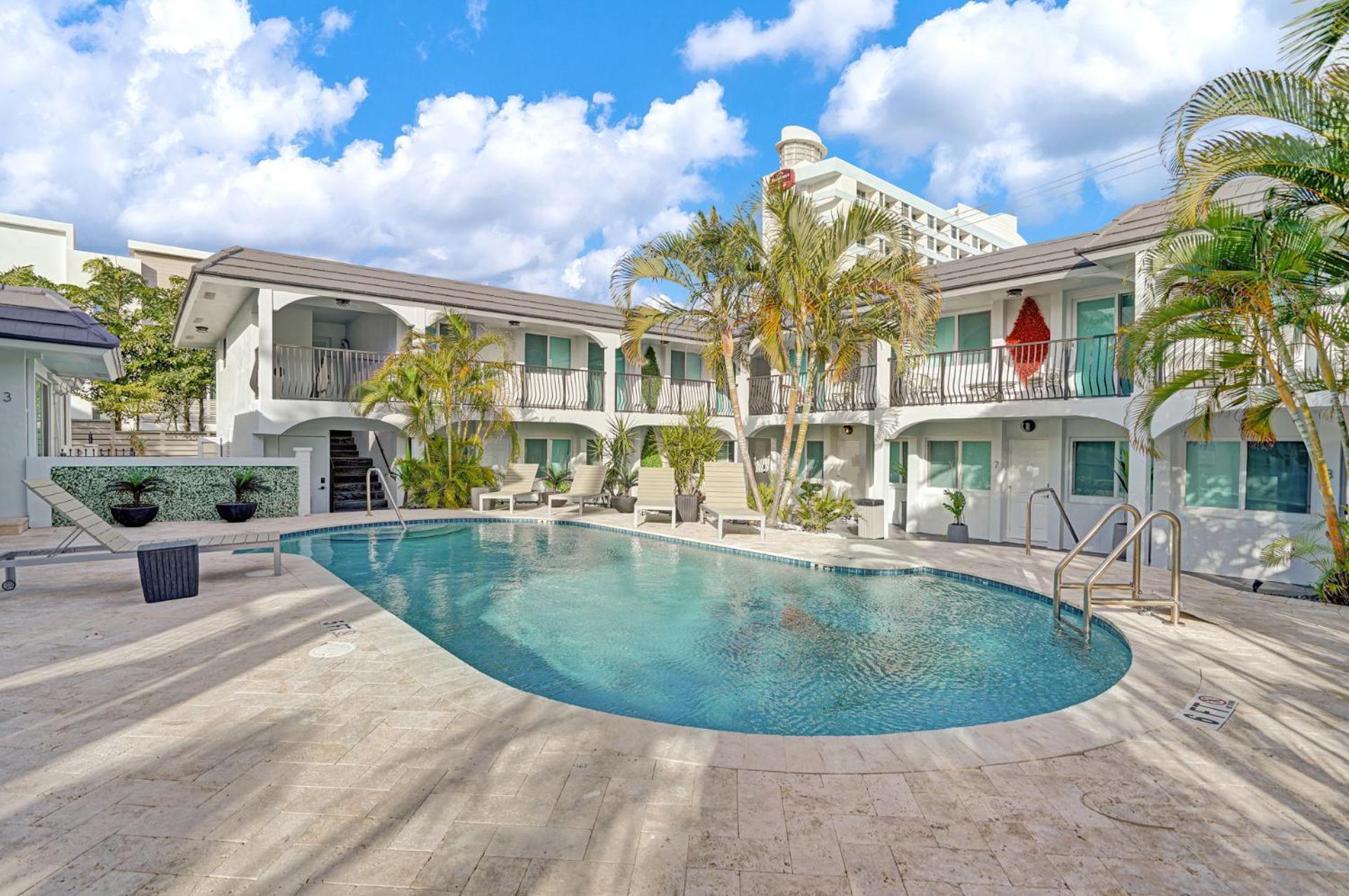 פומפנו ביץ' Ra Suites מראה חיצוני תמונה